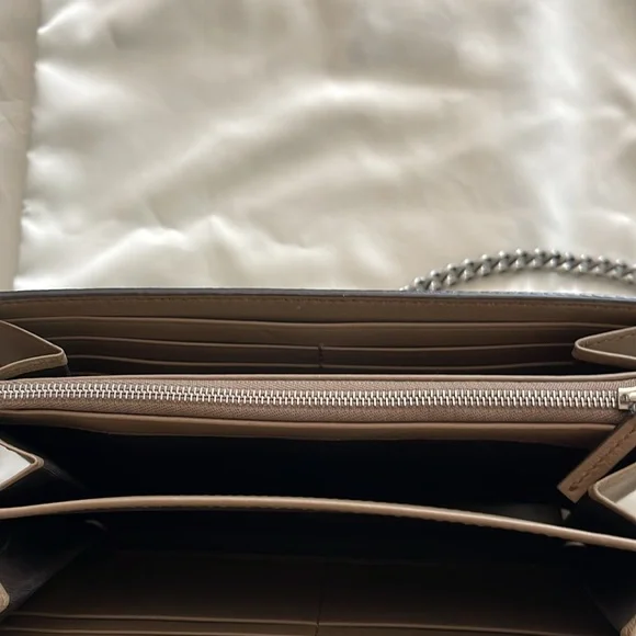 Gucci purse - Picture 11 of 11